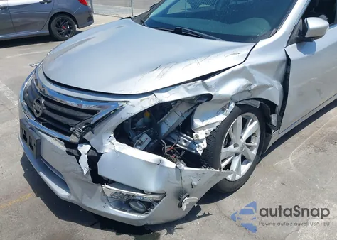 2015 Nissan Altima 2.5 Sv z USA, uszkodzony, nr VIN 1N4AL3AP1FC139429